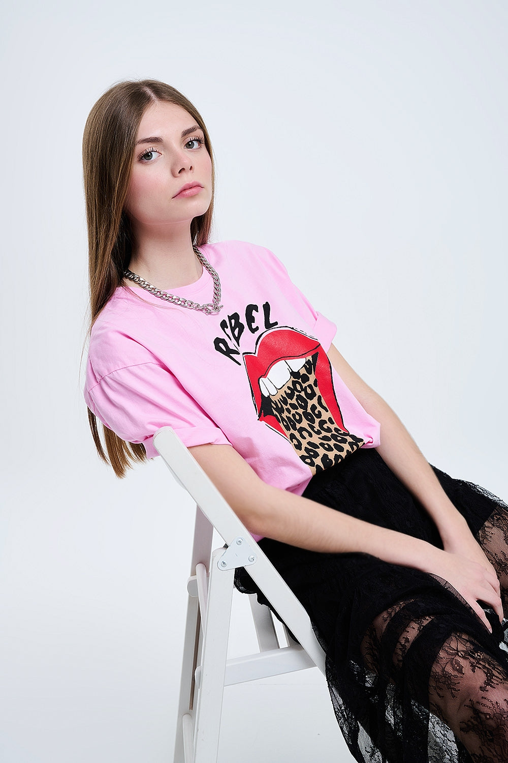 Tee-shirt graphique Pink Rebel avec languette imprimée léopard