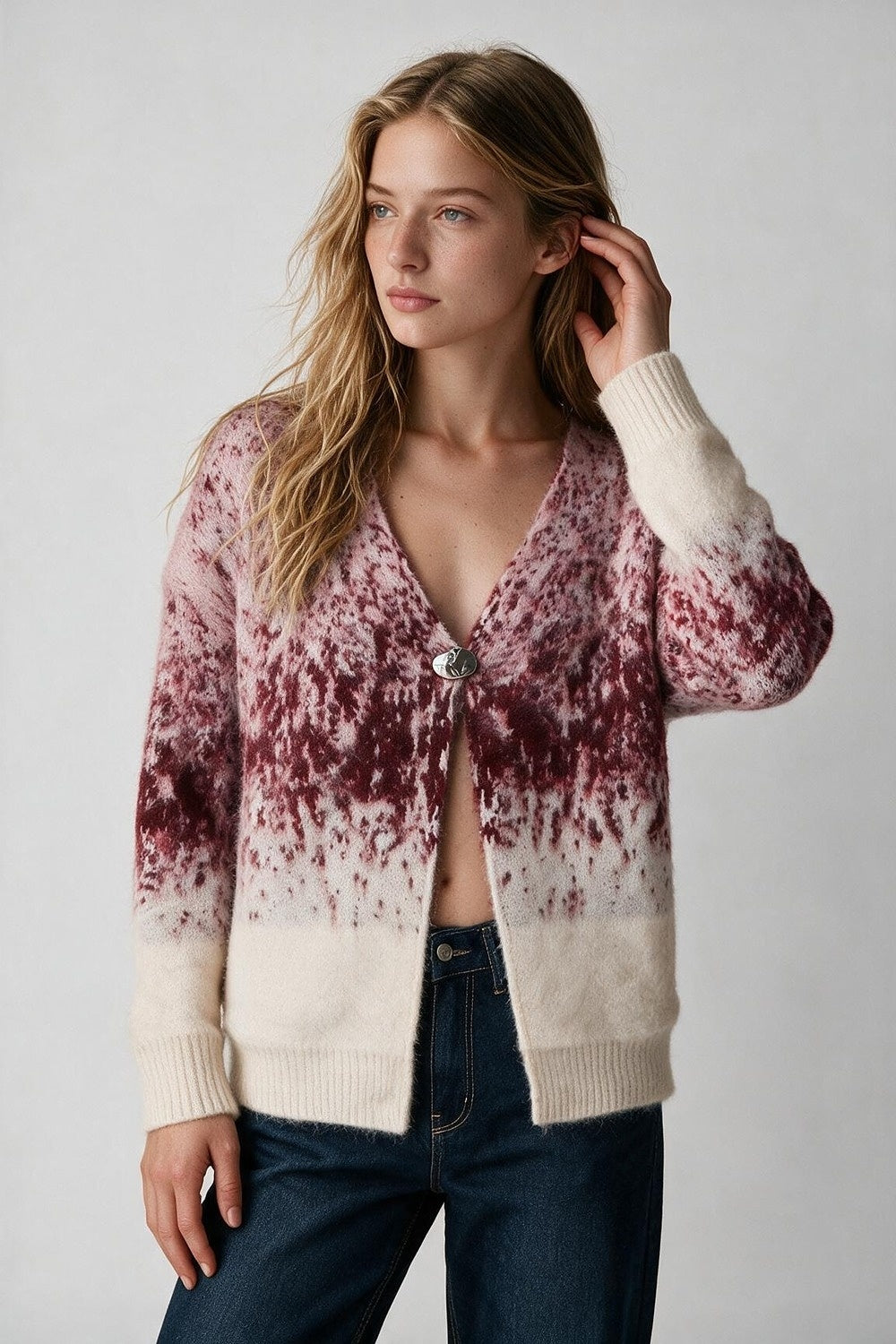 Gilet cardigan à boutons en maille moelleuse à imprimé abstrait rose avec encolure en V