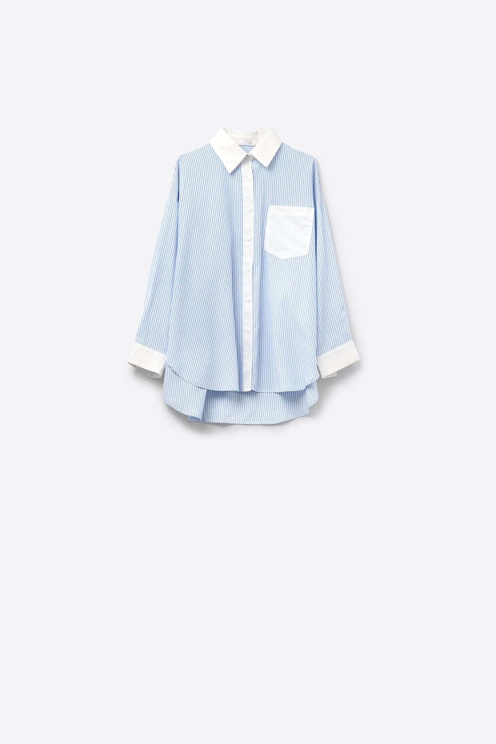 Q2 Chemise à rayures bleues avec poche et col blanc