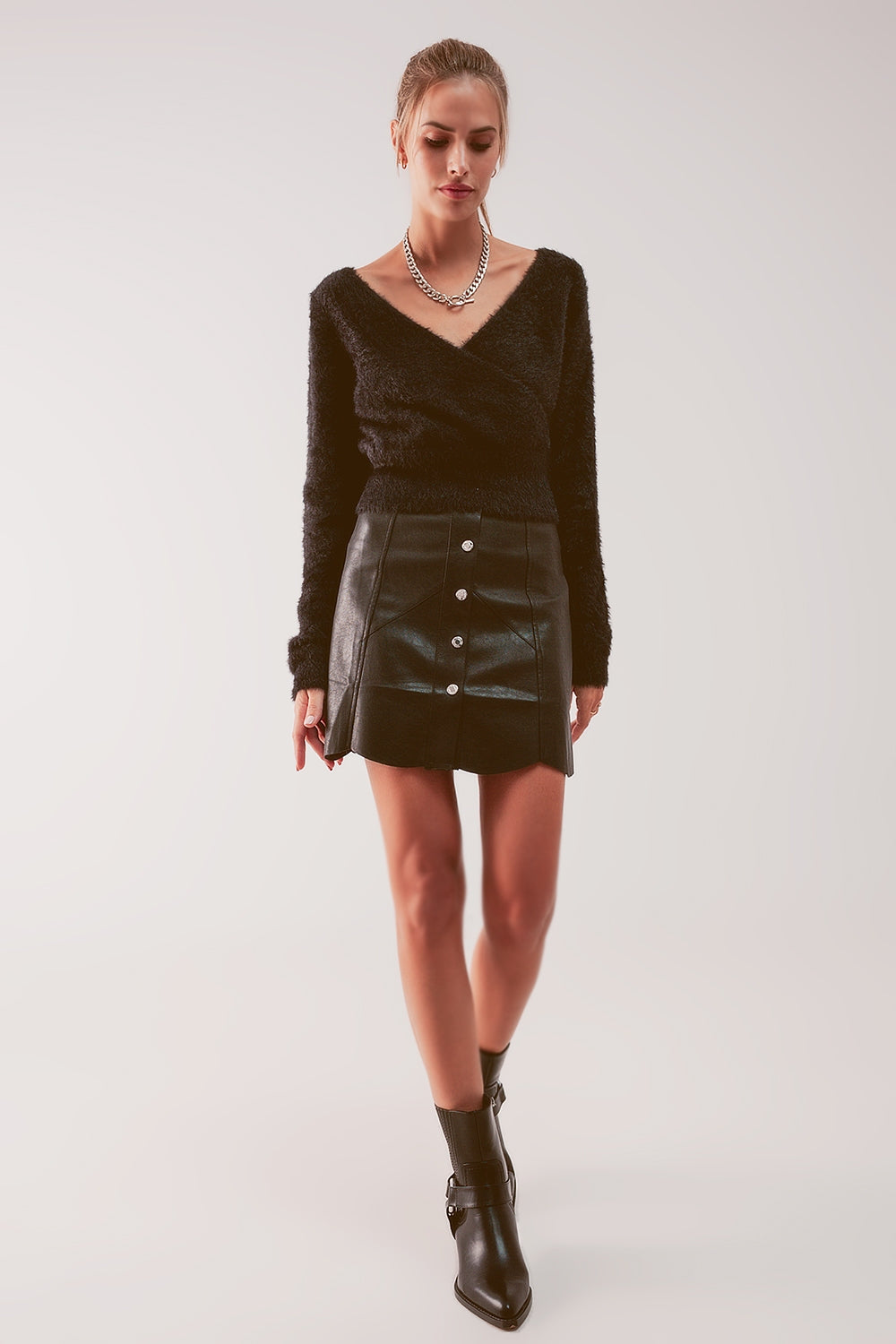 Jupe noire boutonnée
